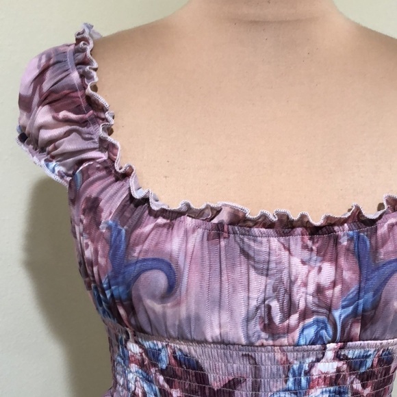 Urban Outfitters Romper Size Small Pastel Purple Renaissance Angel Print - Picture 3 of 11